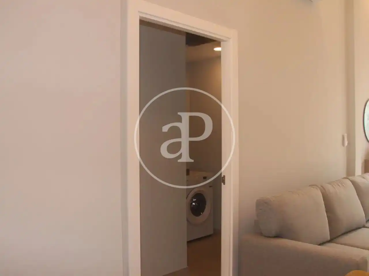 Bedroom of Flat for rent in Valencia  with Air Conditioner, Heating and Terrace