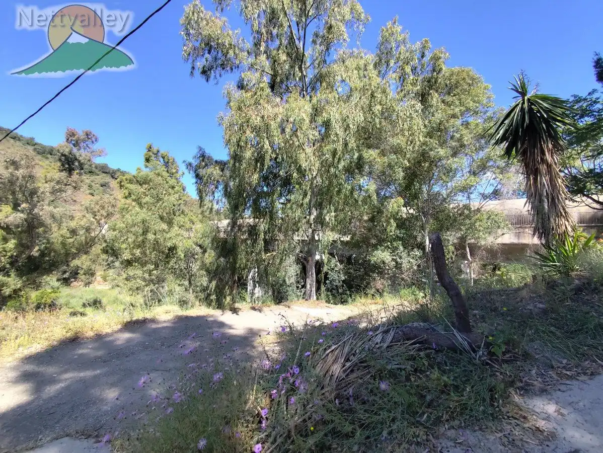 Country homes for sale in Comares