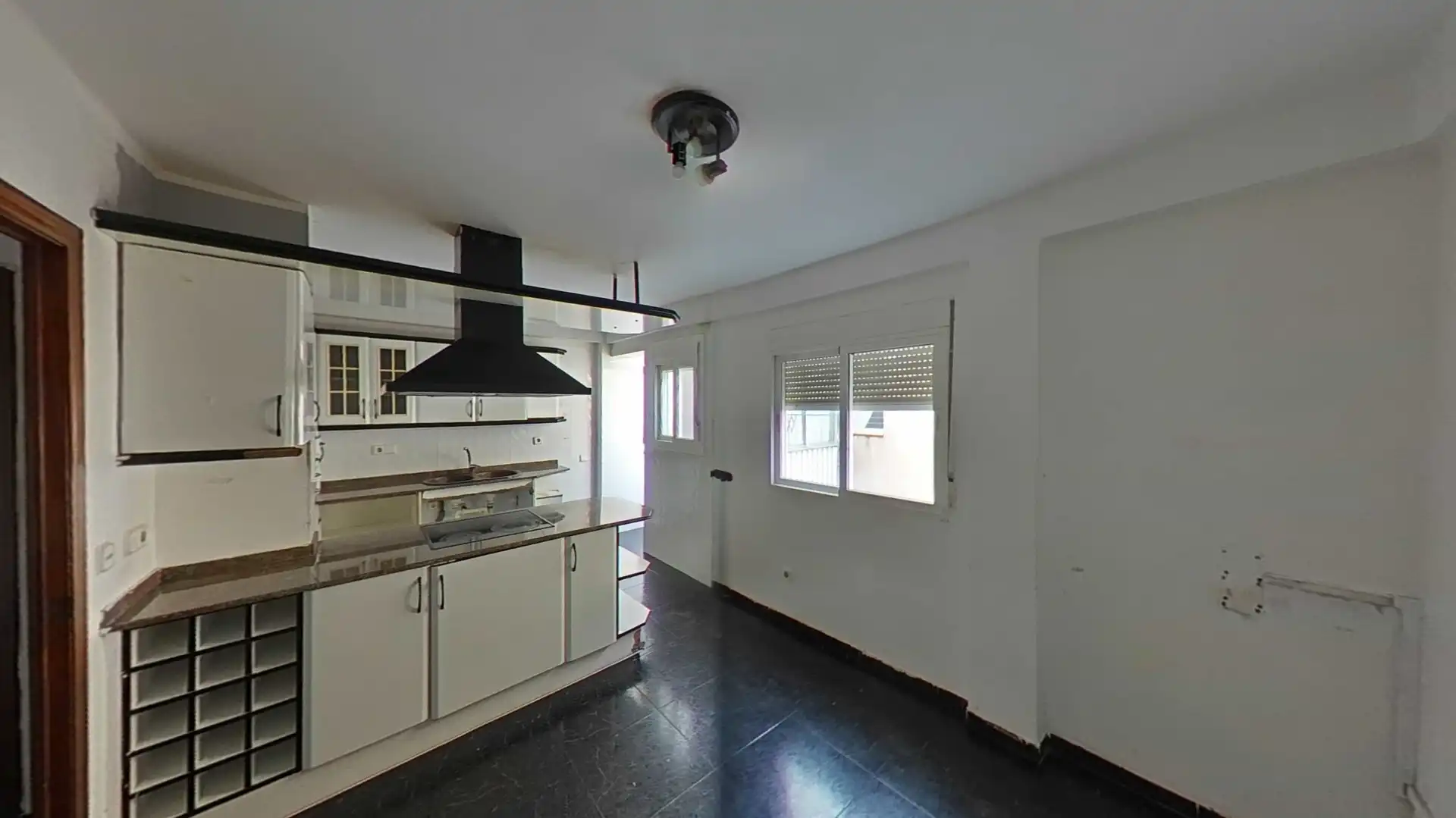 Kitchen of Flat for sale in Reus