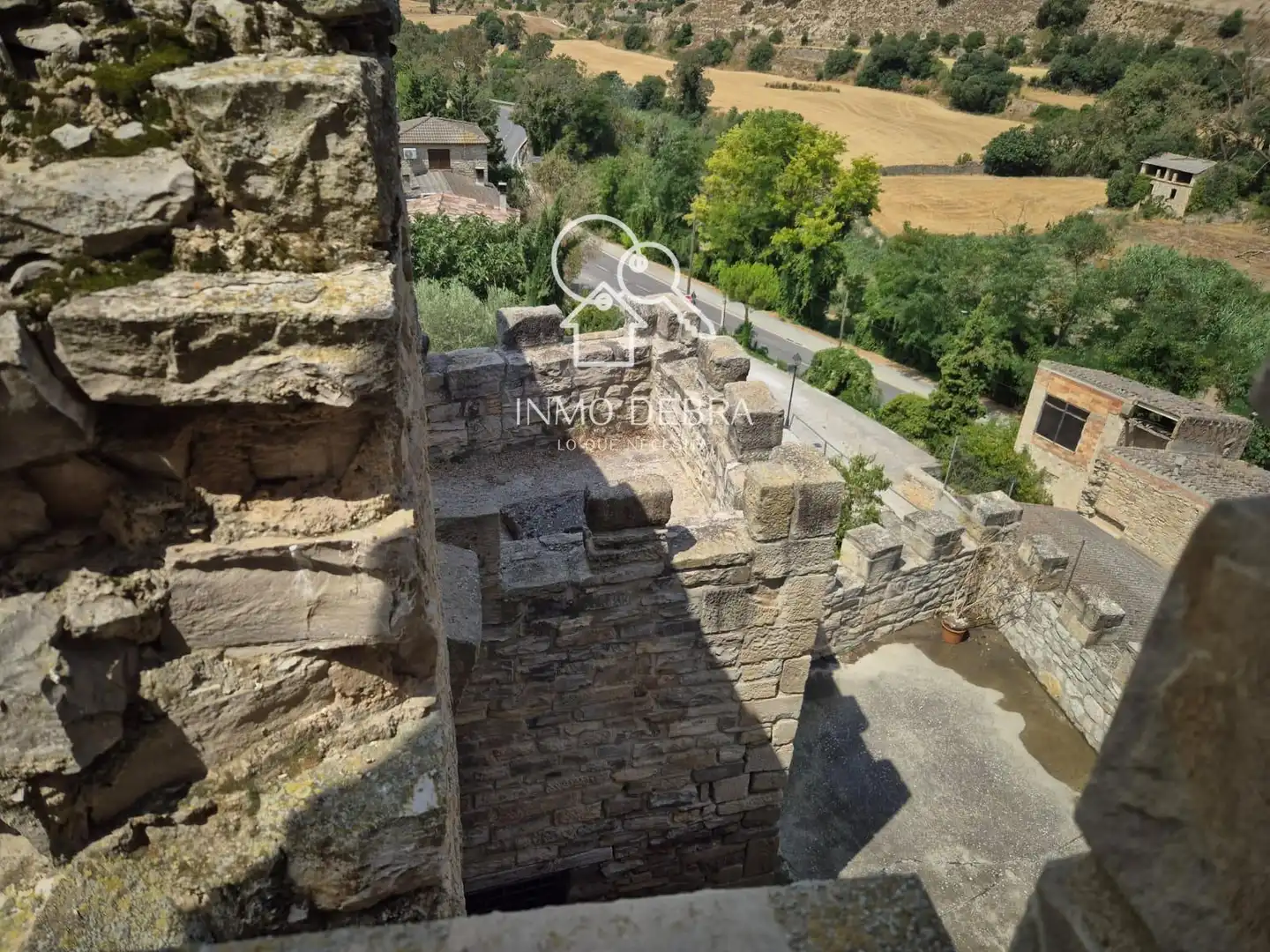 Terrassa de Casa o xalet en venda en Conesa amb Calefacció, Traster i Moblat