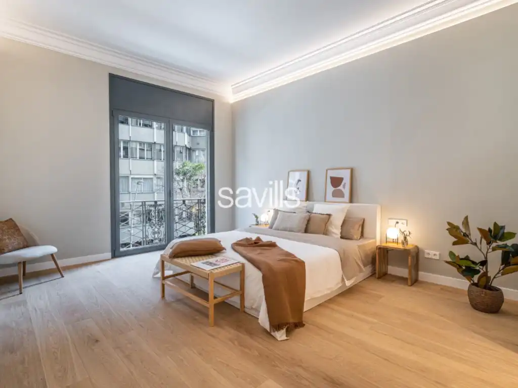 Habitación de Apartamento en venta en Barcelona con Aire acondicionado, Horno y Lavadora