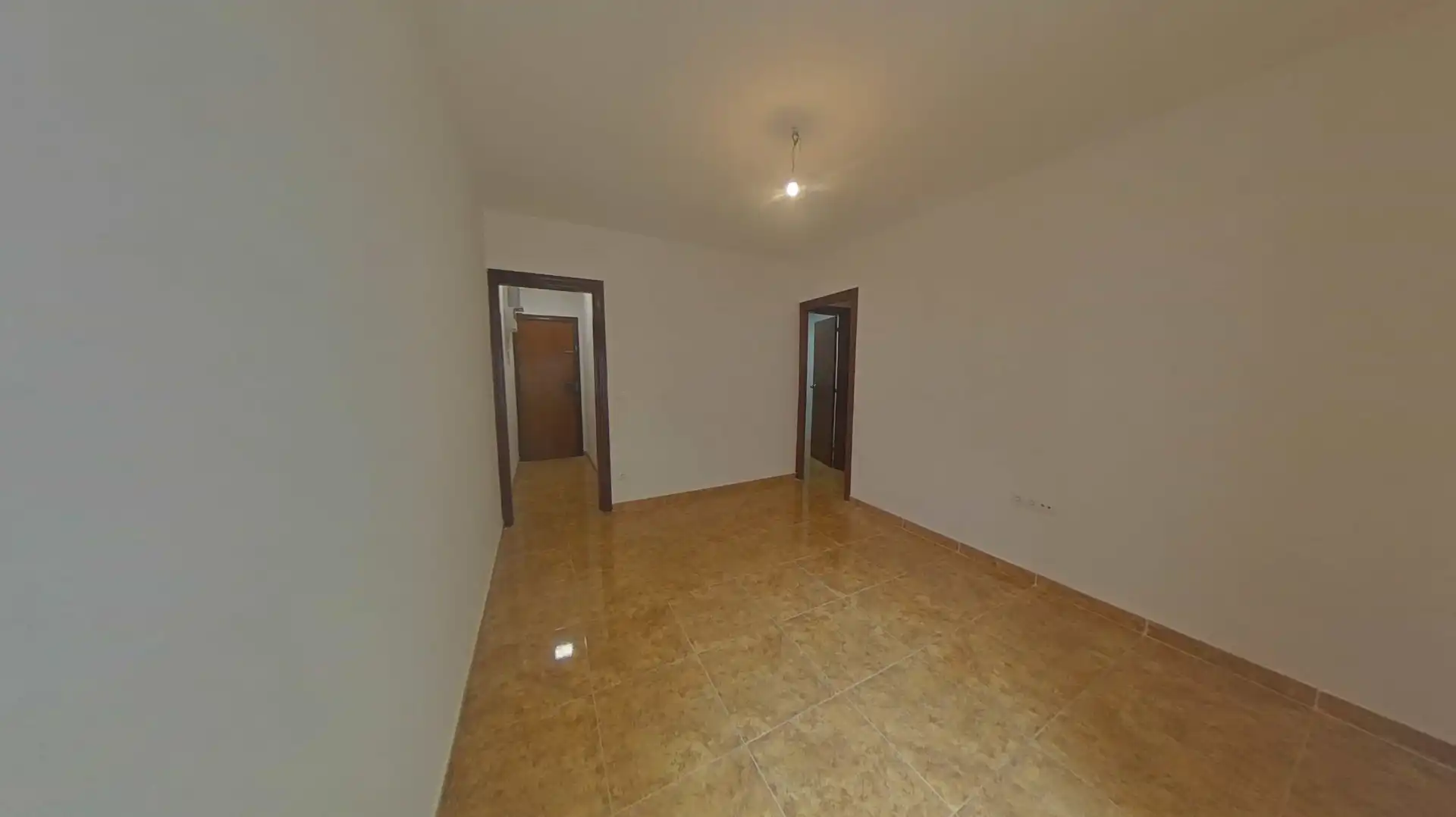 Piso en venta en L'Hospitalet de Llobregat con Balcón