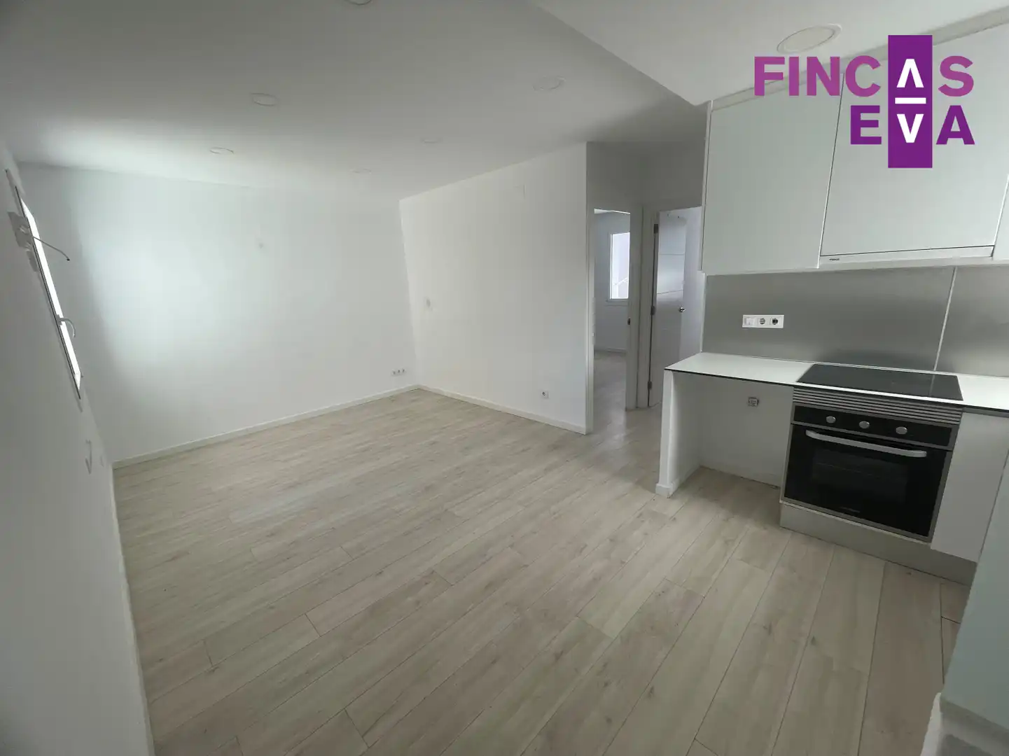 Wohnung zum Verkauf in  Barcelona Capital mit Parkett