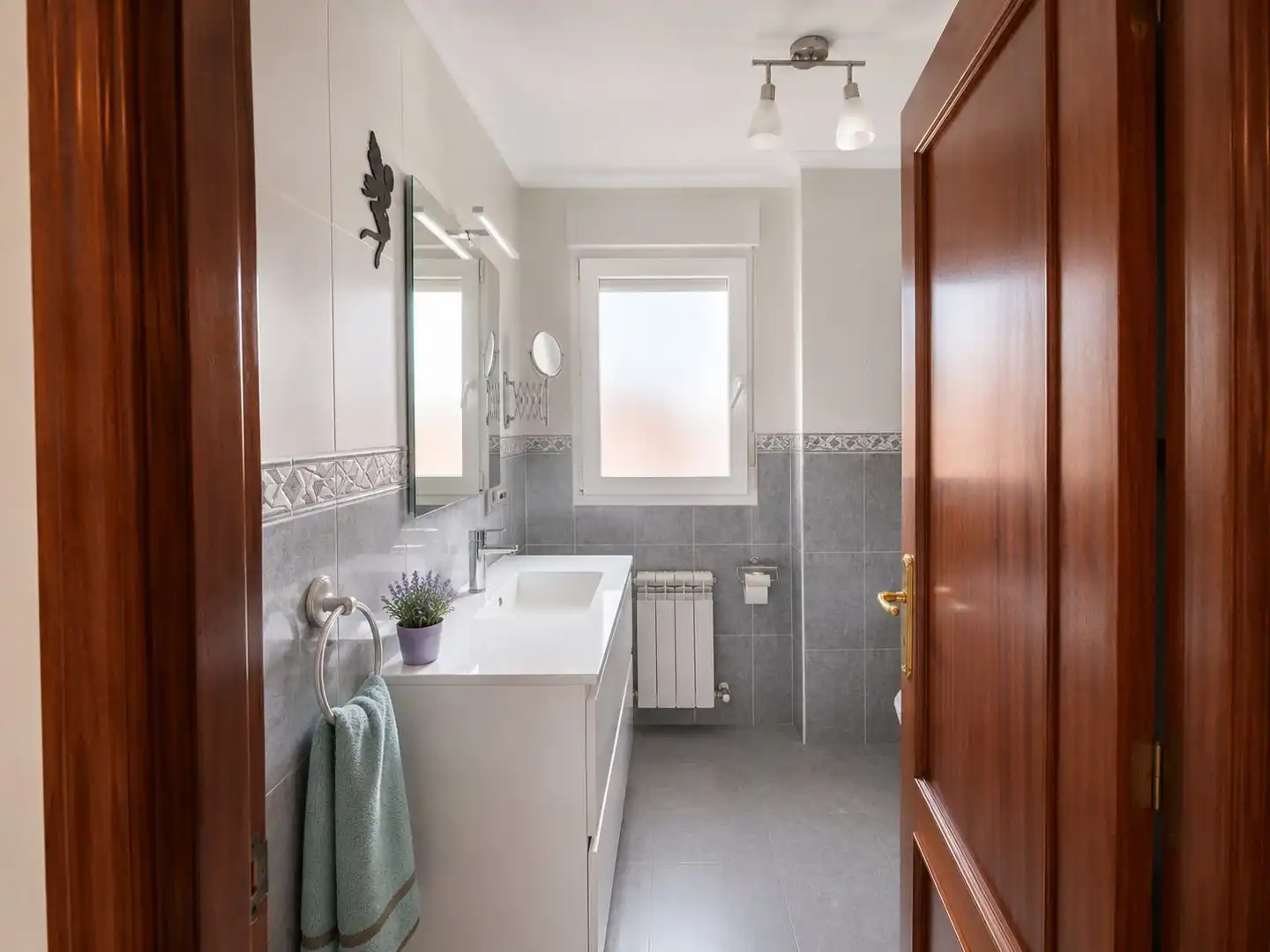 Baño de Casa adosada en venta en Ruesga con Calefacción, Amueblado y Balcón