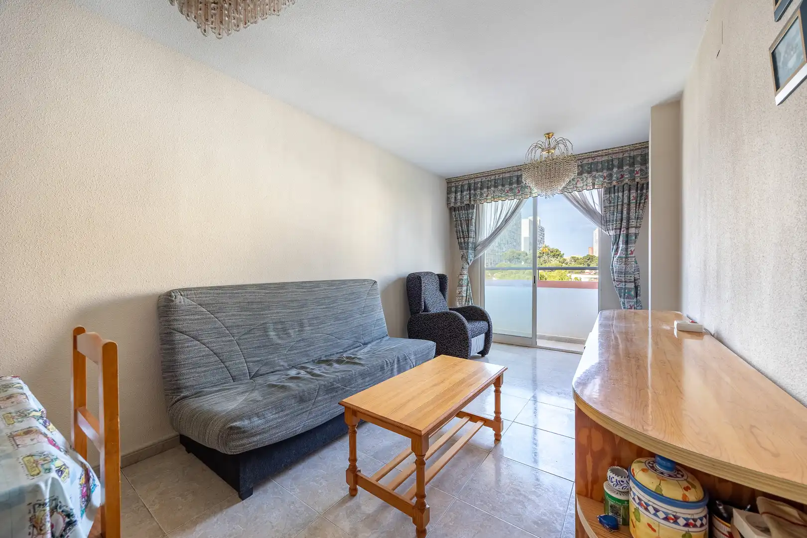 Habitación de Piso en venta en Benidorm con Amueblado y Balcón