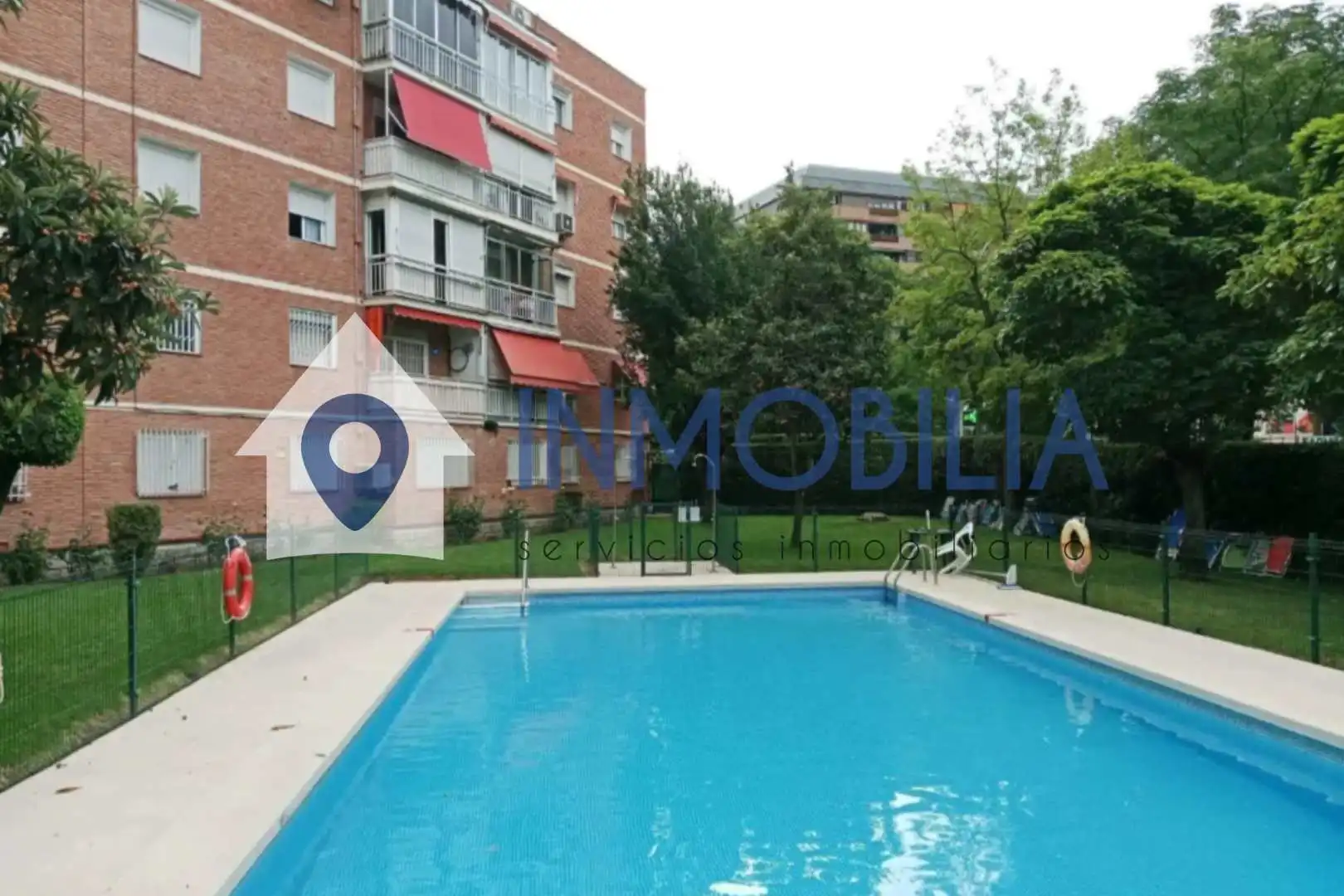 Piscina de Pis en venda en Madrid amb Calefacció, Terrassa i Piscina