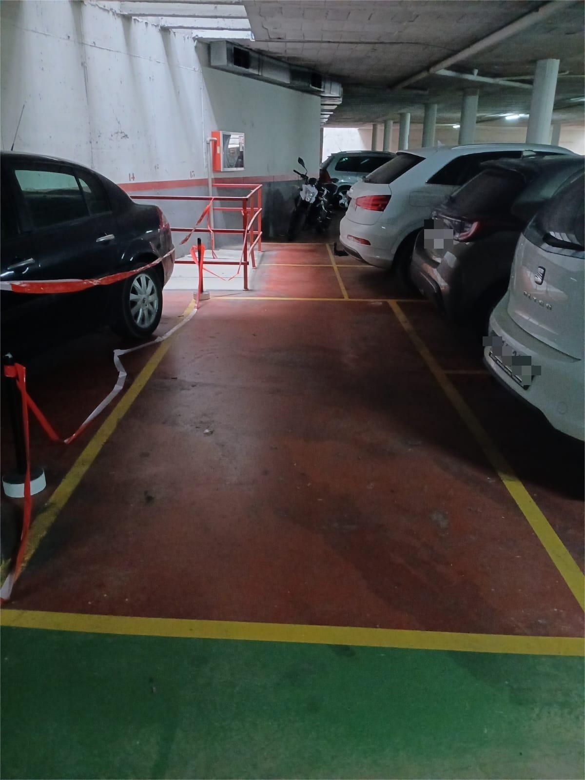 Aparcament de Garatge en venda en Reus
