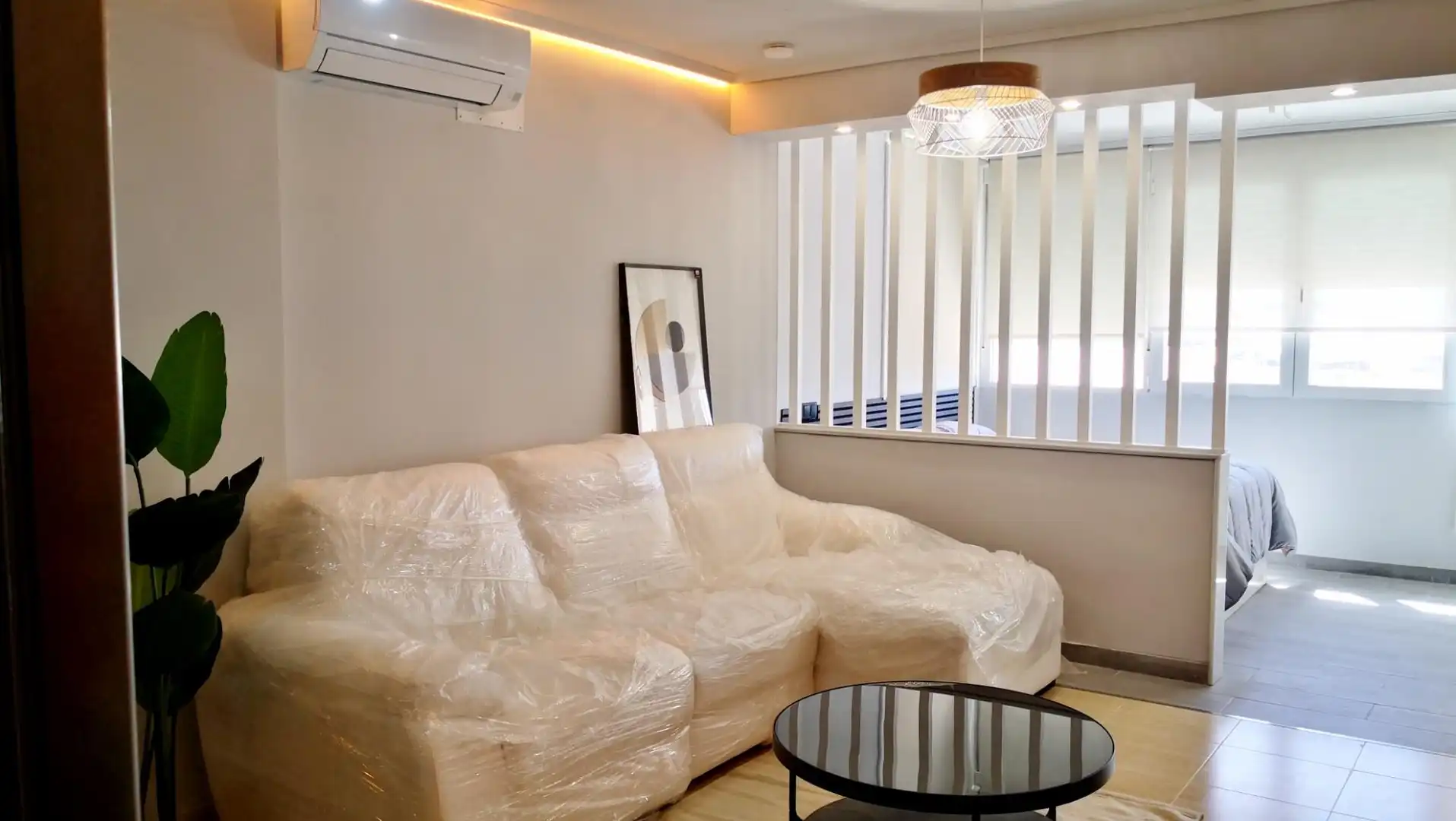 Living room of Flat for sale in Roquetas de Mar  with Air Conditioner, Furnished and Community pool