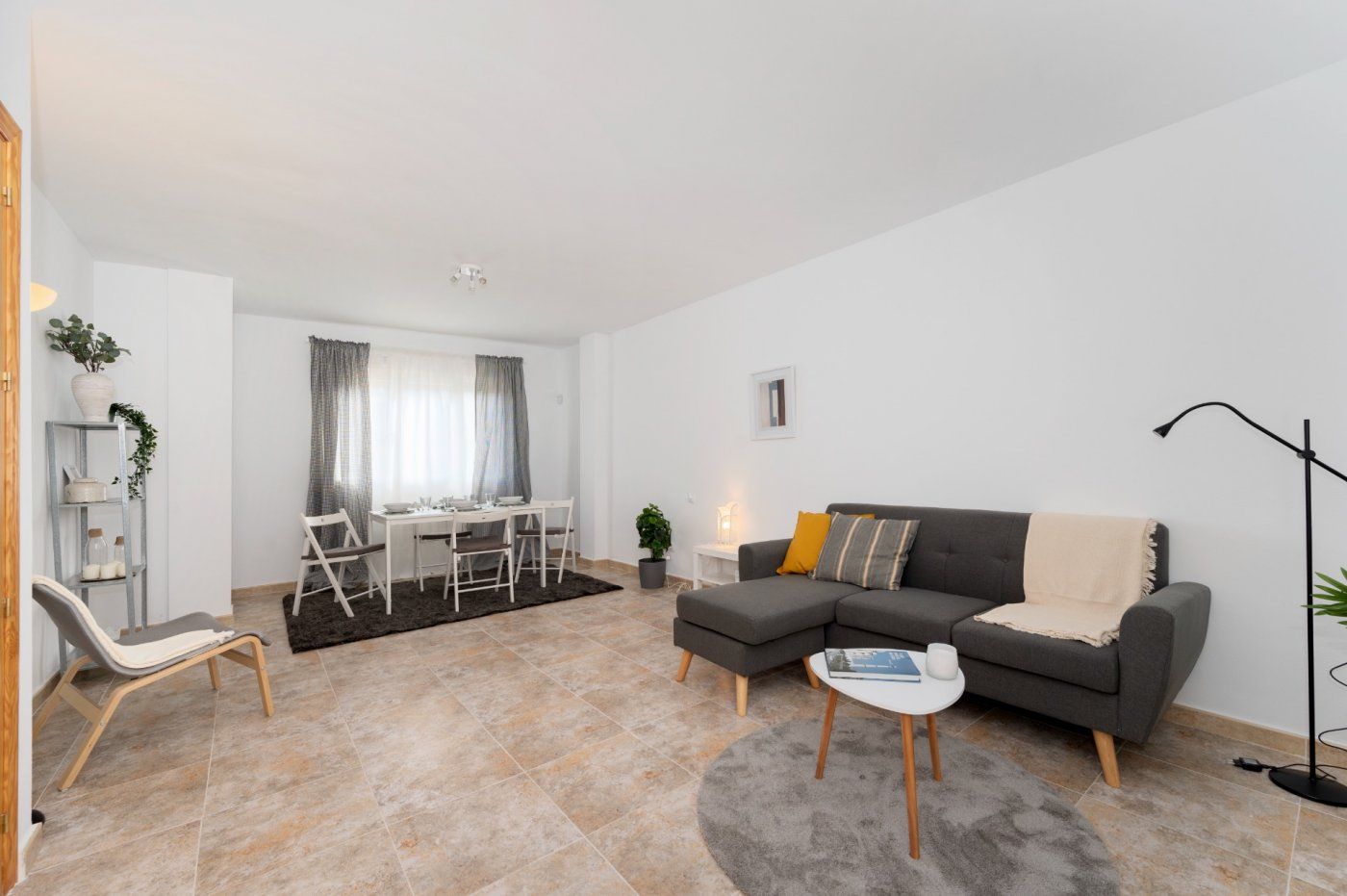 Piso en venta en Calle airen, 7