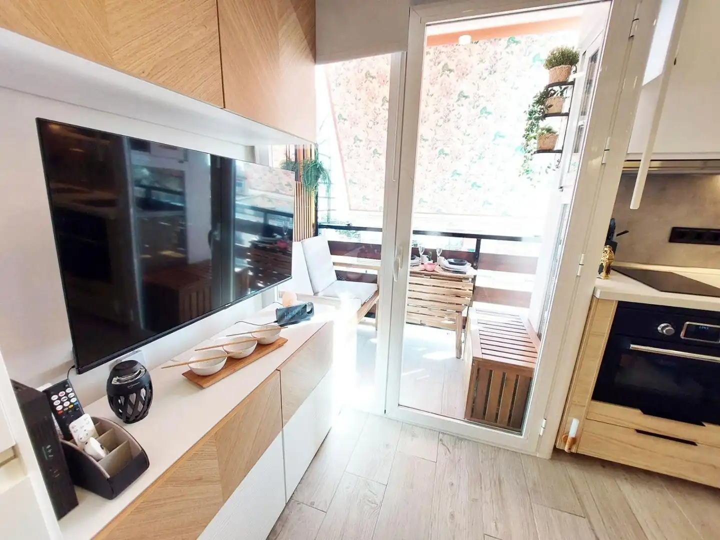 Balcony of Study for sale in Benalmádena  with Air Conditioner, Private garden and Furnished