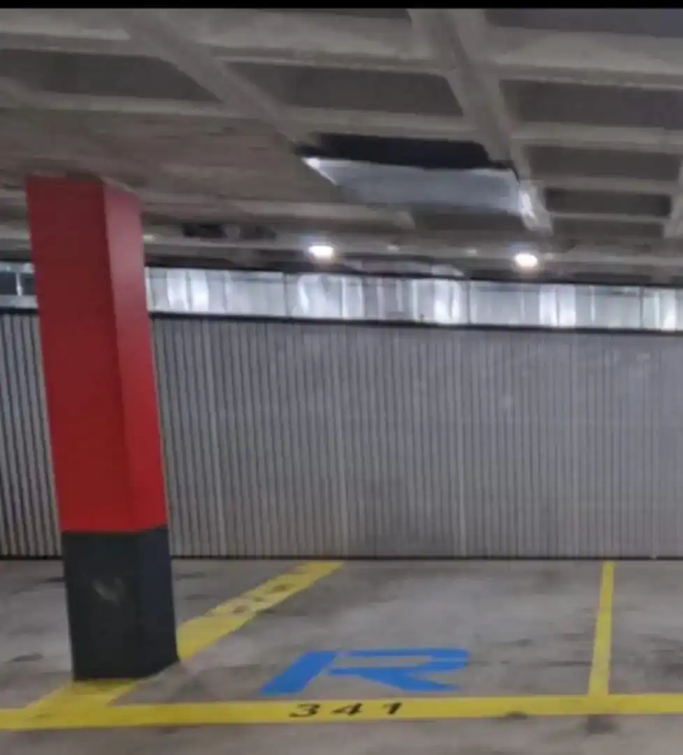 Aparcament de Garatge en venda en Centro