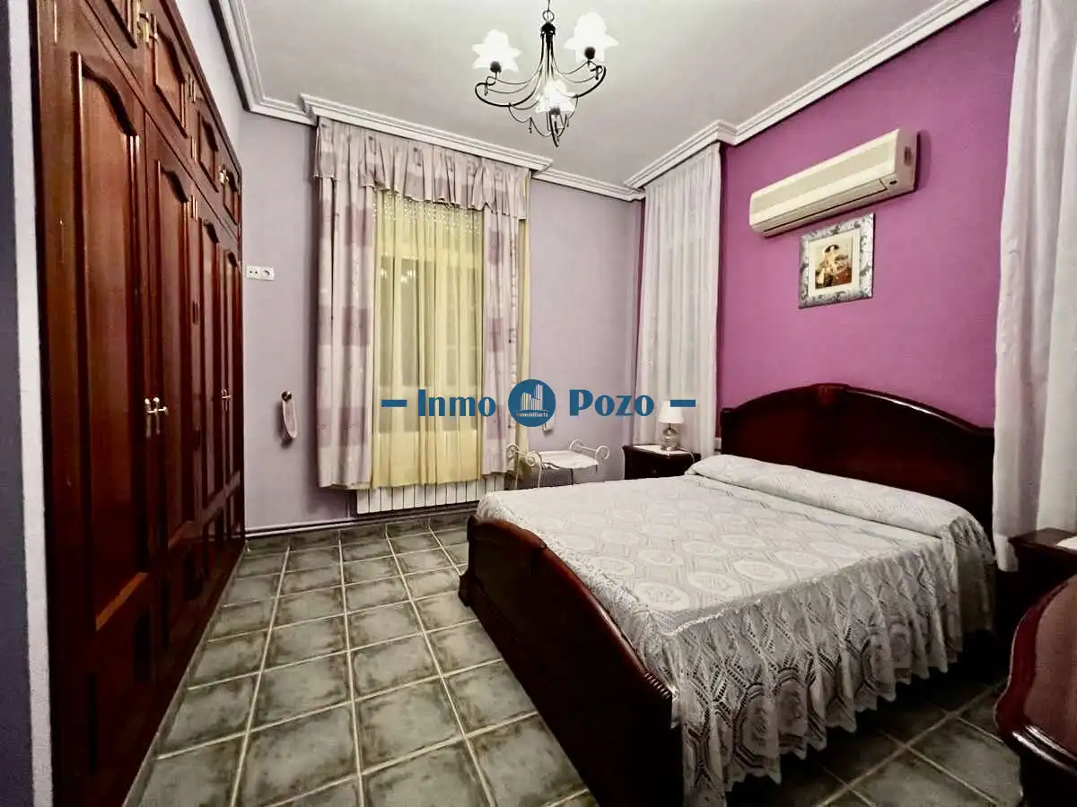 Chalet con piscina en venta en Almendralejo, imagen 8