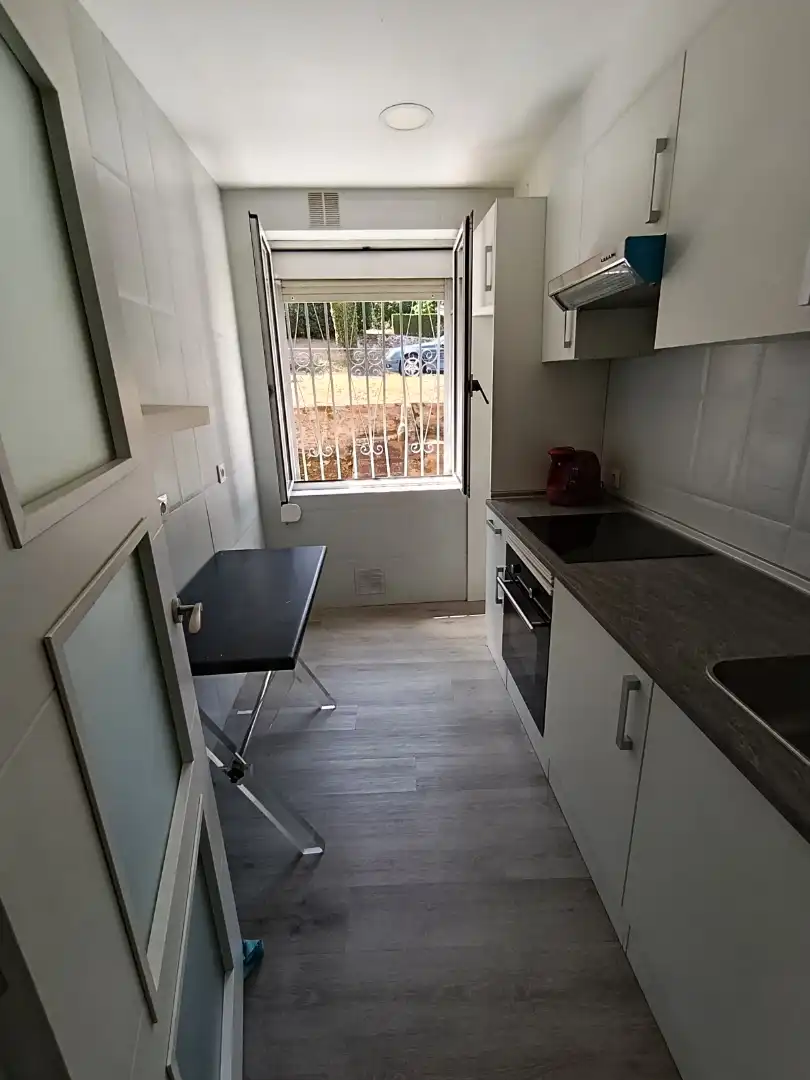 Cocina de Piso en venta en Avilés con Parquet, Horno y Microondas