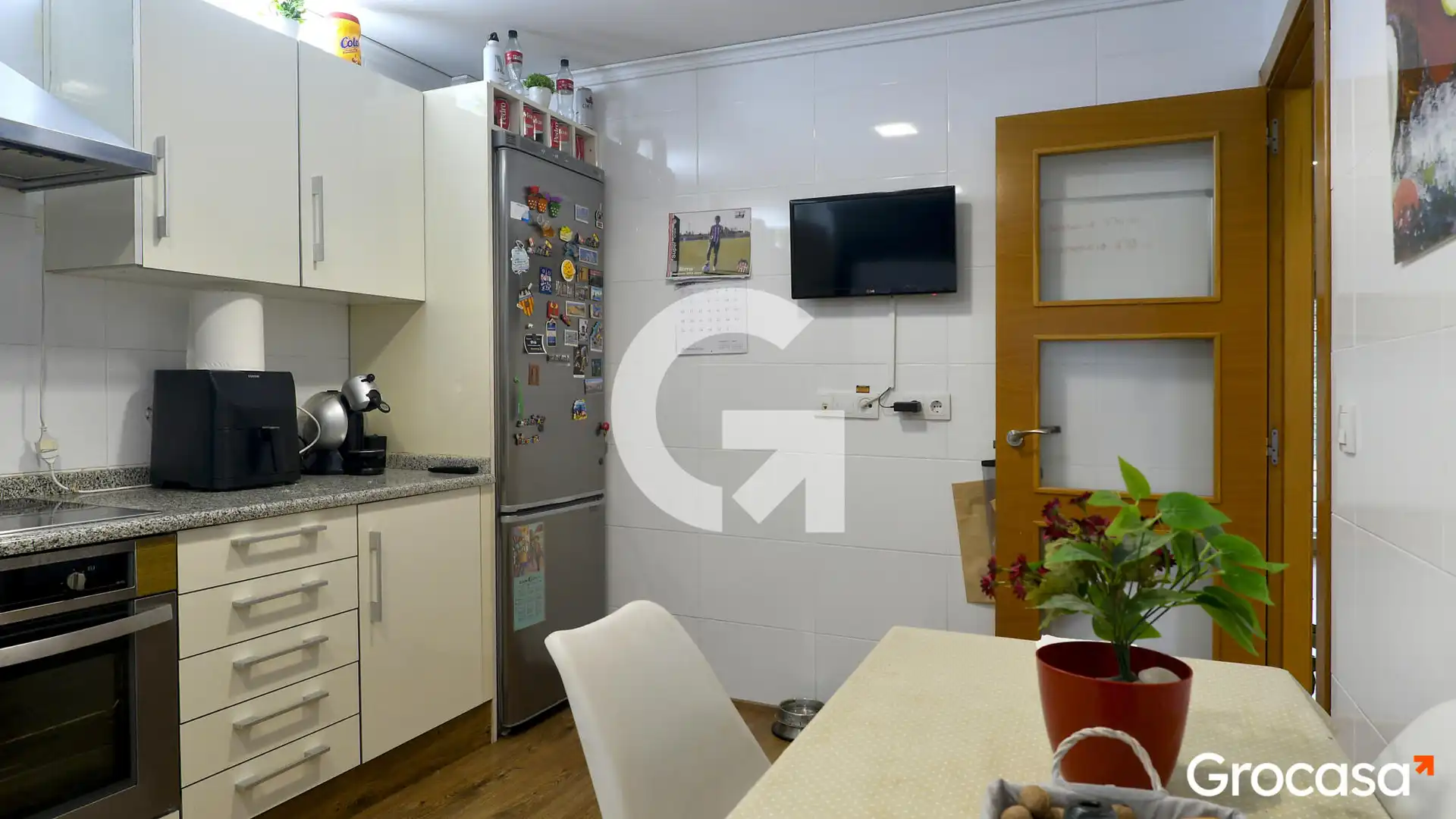 Cuina de Casa adosada en venda en Sagunto / Sagunt amb Aire condicionat, Terrassa i Traster