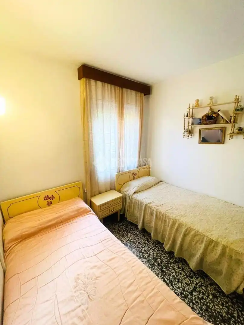Habitación de Piso en venta en Fuengirola con Balcón