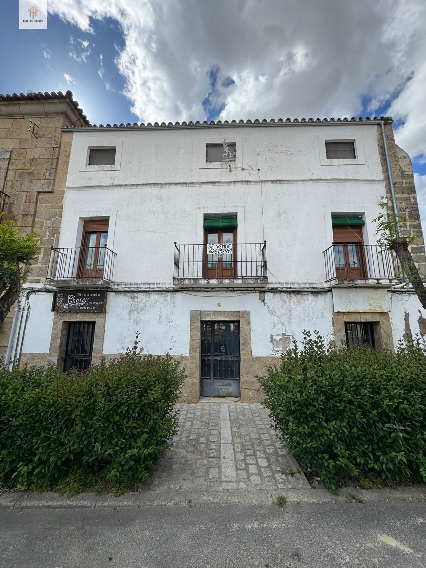 Exterior view of House or chalet for sale in Brozas  with Balcony