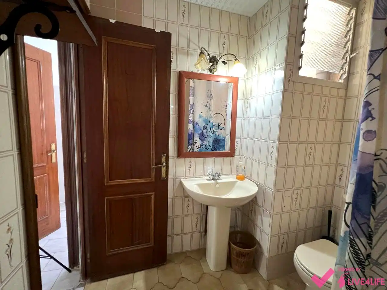 Baño de Piso para compartir en Sevilla con Aire acondicionado, Calefacción y Amueblado