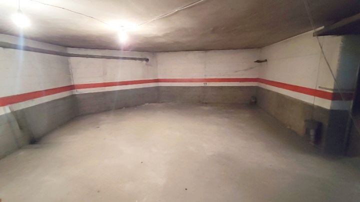 Garage for sale in Los Corrales de Buelna 