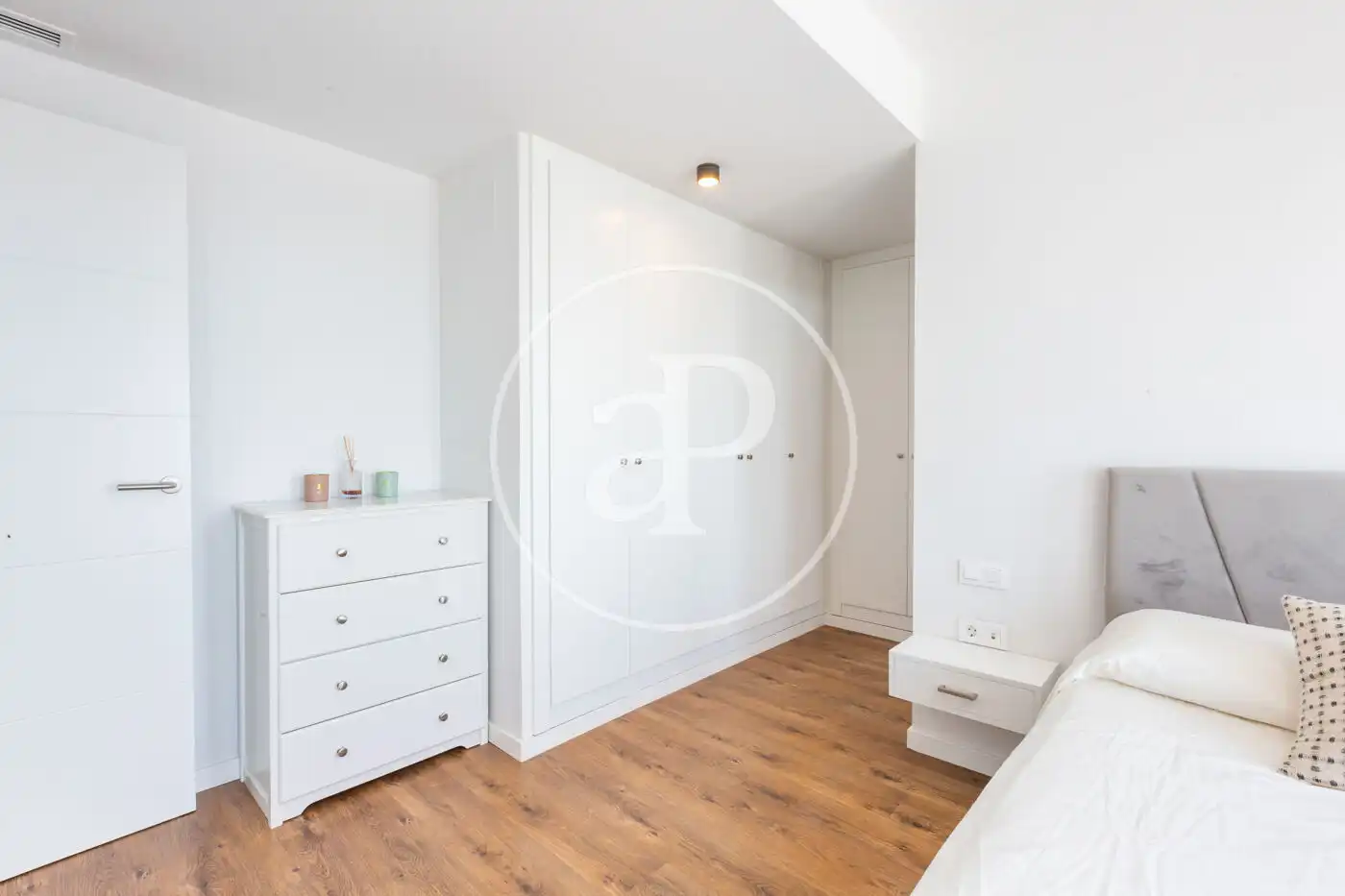 Habitación de Ático en venta en Valencia con Aire acondicionado, Calefacción y Terraza