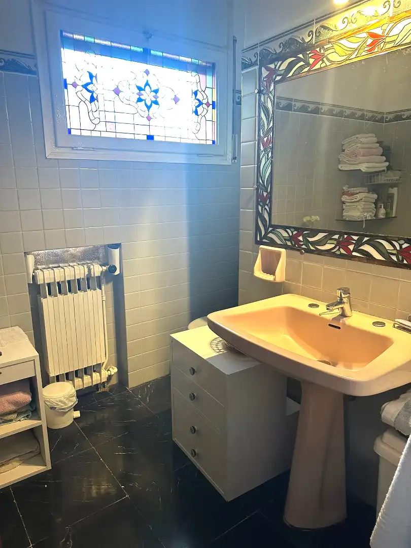 Bany de Casa o xalet en venda en Llançà amb Calefacció, Jardí privat i Terrassa