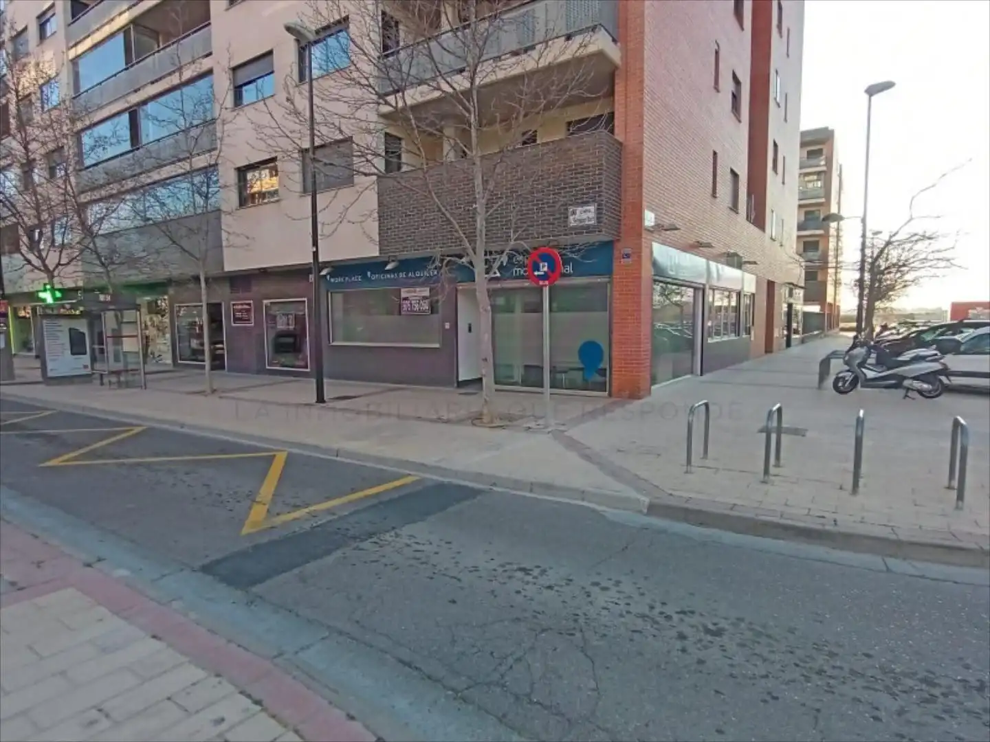 Oficina de alquiler en Rosales del Canal