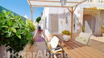 Garden of House or chalet for sale in Sagunto / Sagunt  with Air Conditioner, Heating and Private garden