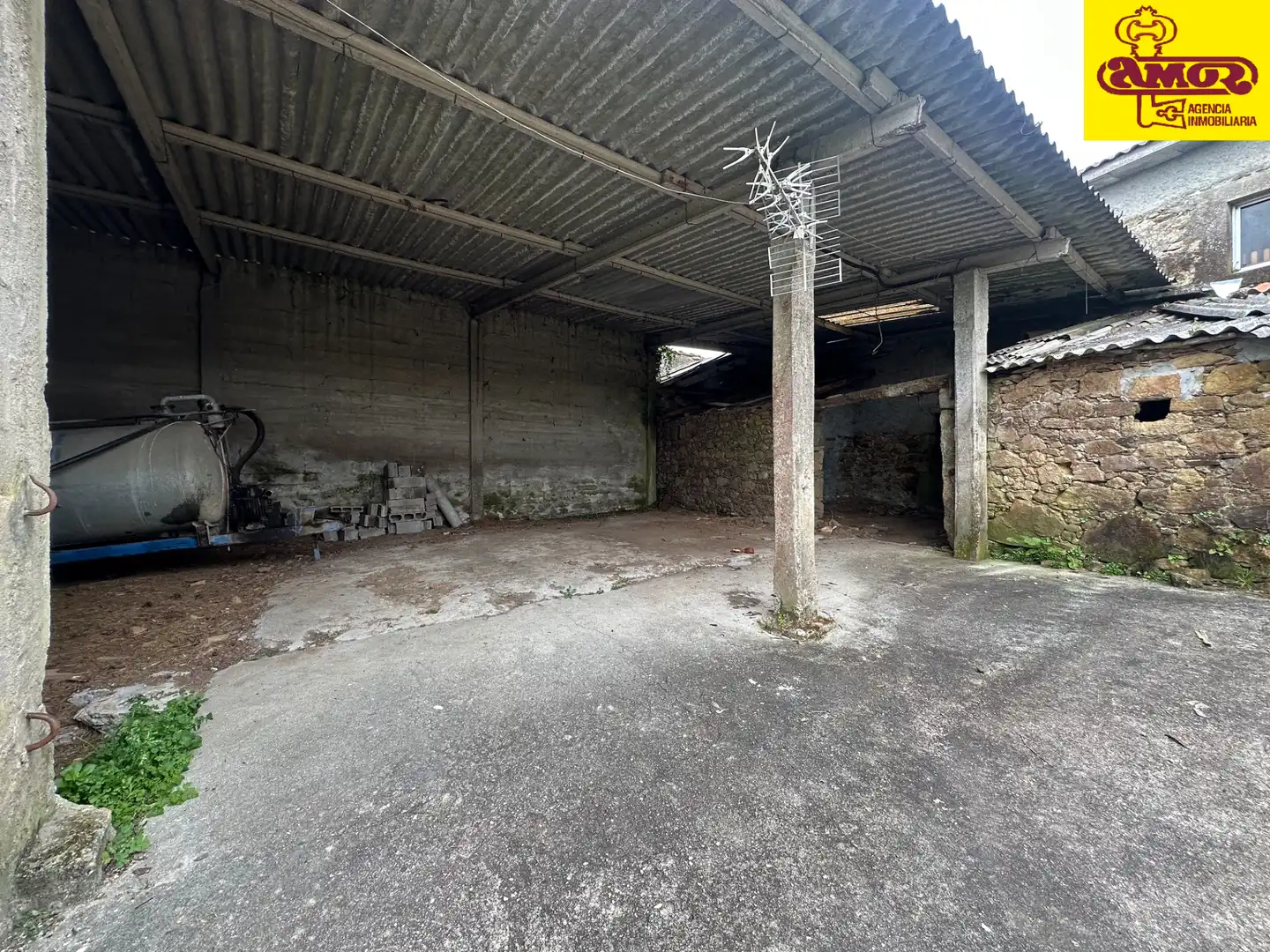 Casa o xalet en venda en Santiago de Compostela  amb Jardí privat