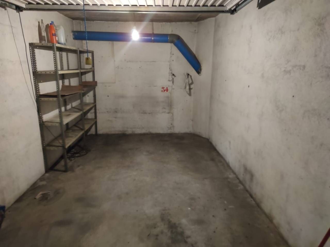 Garaje en venta en Girona Capital