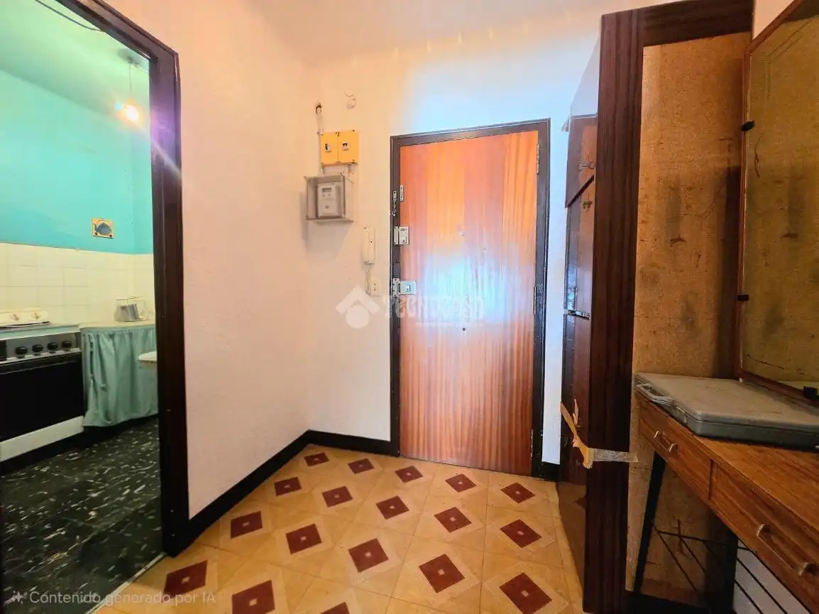 Piso en venta en Santa Coloma de Gramenet con Balcón