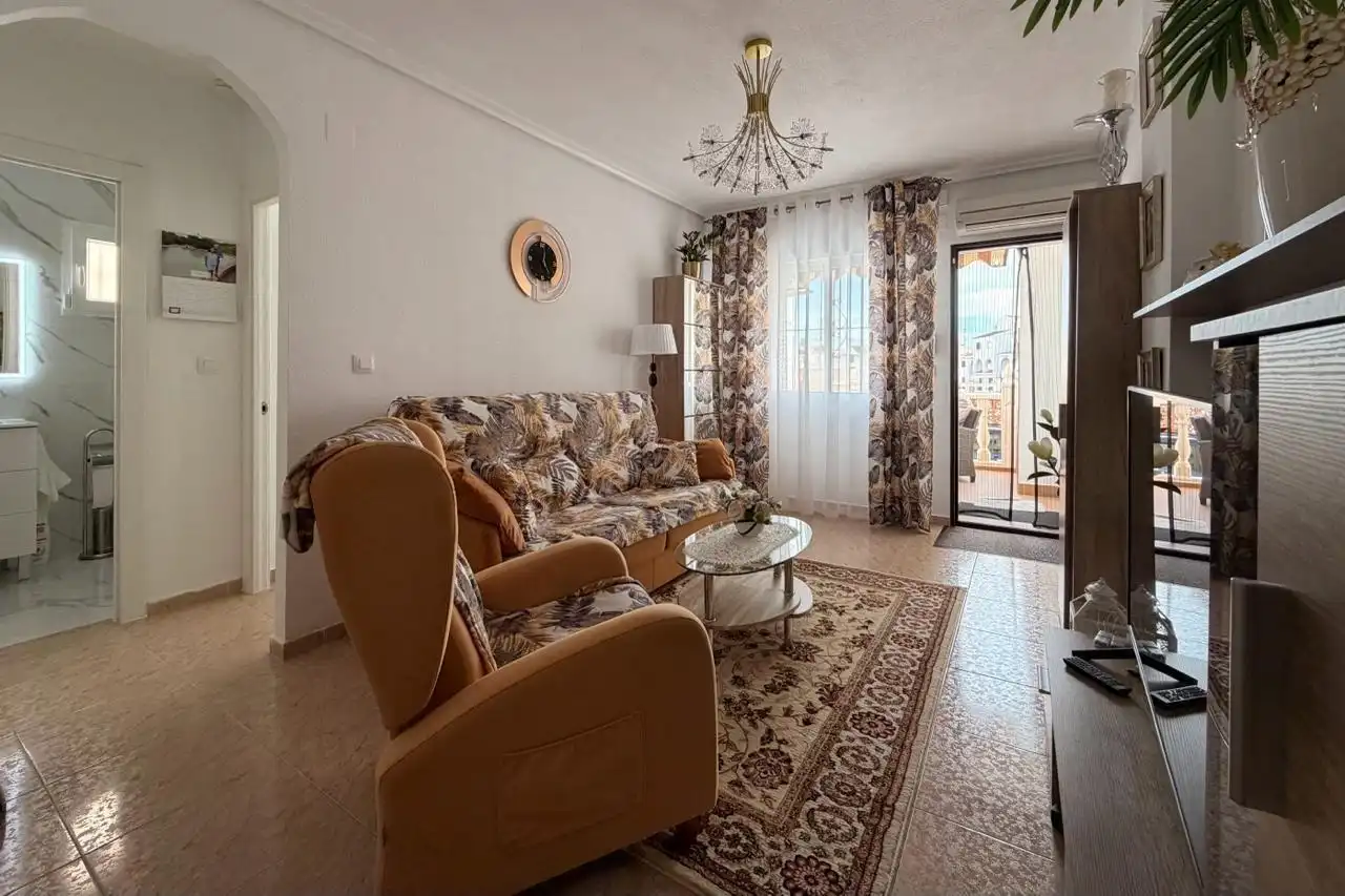 Sala de estar de Planta baja en venta en Torrevieja con Aire acondicionado, Calefacción y Terraza