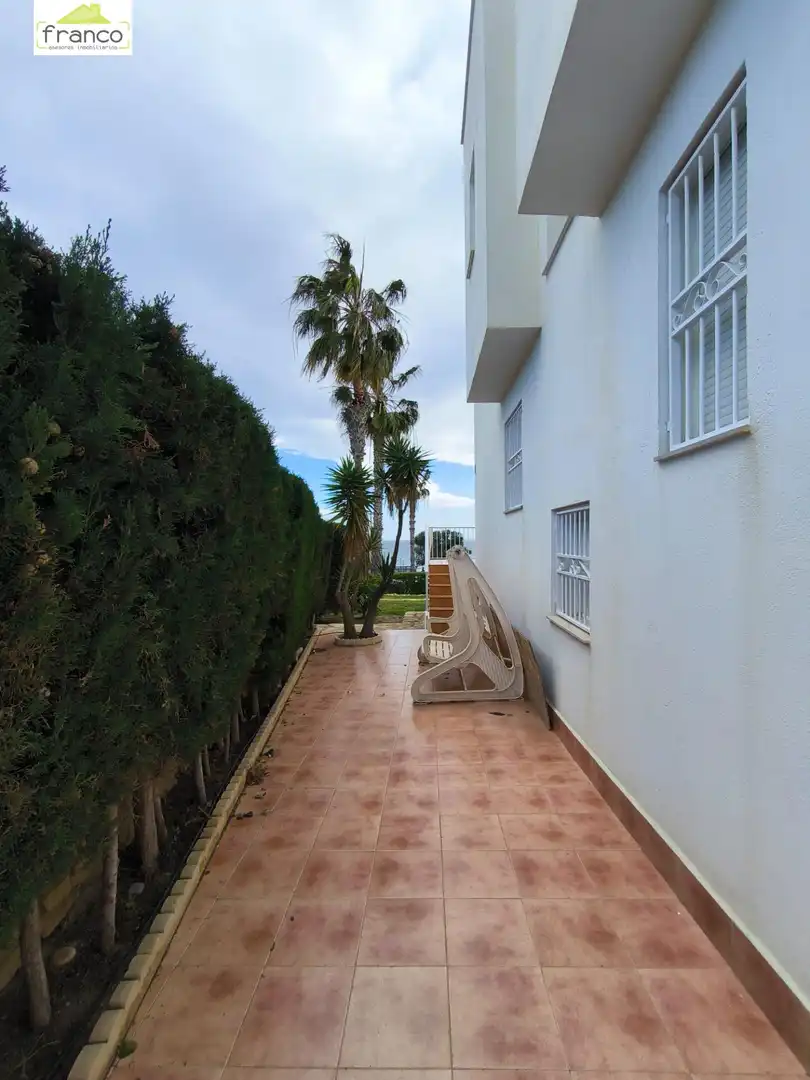 Garten von Einfamilien-Reihenhaus zur Miete in Mojácar mit Privatgarten, Terrasse und Abstellraum