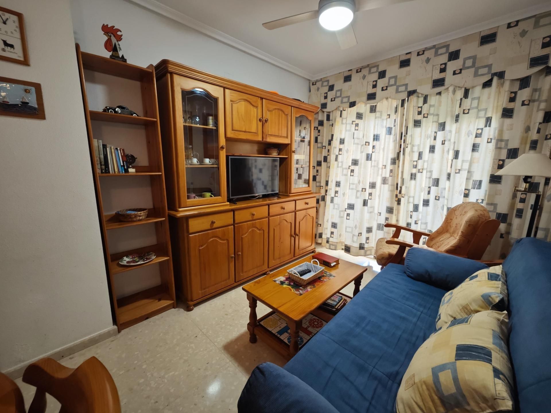 Living room of Flat to rent in Elche / Elx  with Terrace and Community pool
