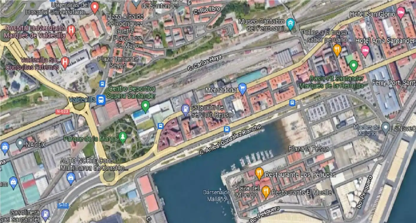 Vista exterior de Pis de lloguer en Santander amb Calefacció, Parquet i Moblat