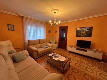 Casa con jardín en venta en Cadalso