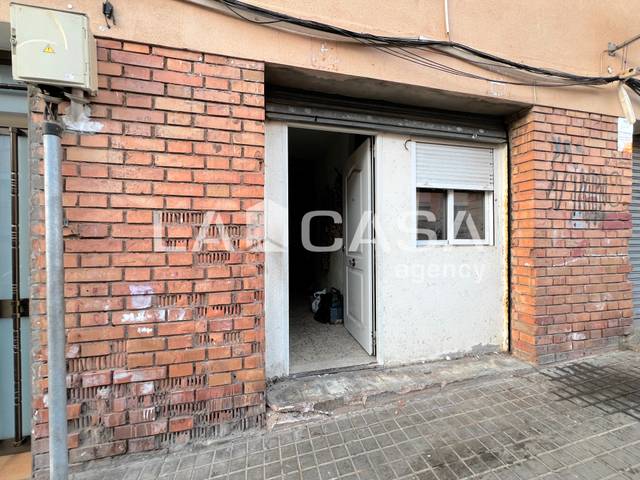 Local comercial en Venta en Llefià