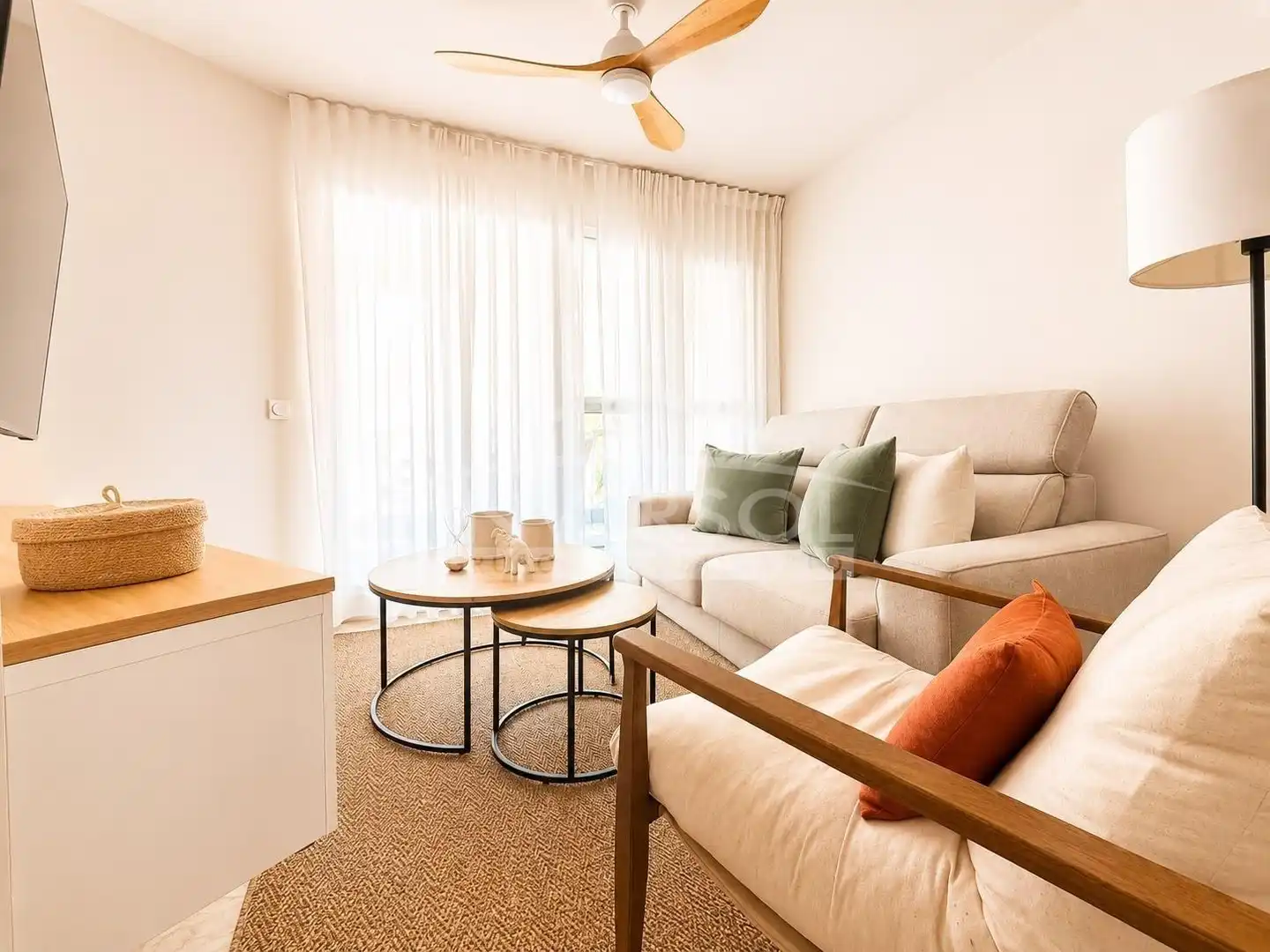 Wohnzimmer von Wohnung zum Verkauf in El Ejido mit Klimaanlage, Heizung und Terrasse