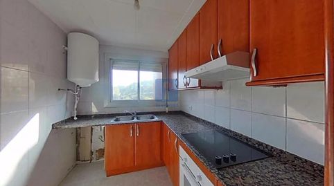 Foto 3 de Piso en venta en Dibujante Junceda, Centre, Rubí