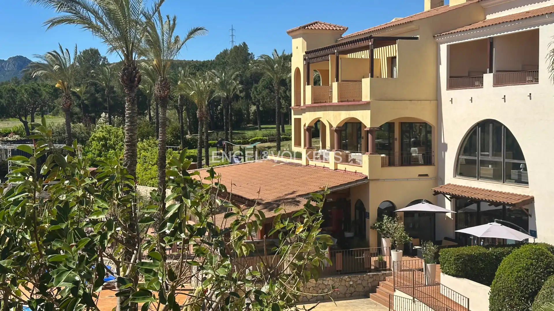 Wohnung zum Verkauf in Mont-roig del Camp mit Klimaanlage, Heizung und Terrasse