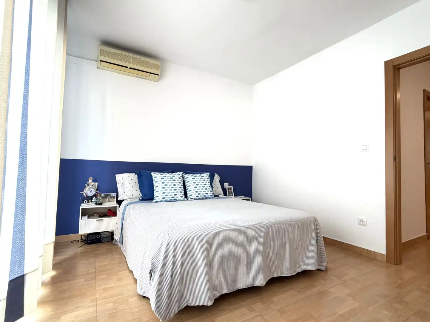 Dormitori de Casa o xalet de lloguer en Don Benito amb Aire condicionat, Terrassa i Moblat