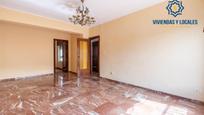 Flat for sale in  Granada Capital  with Parquet flooring