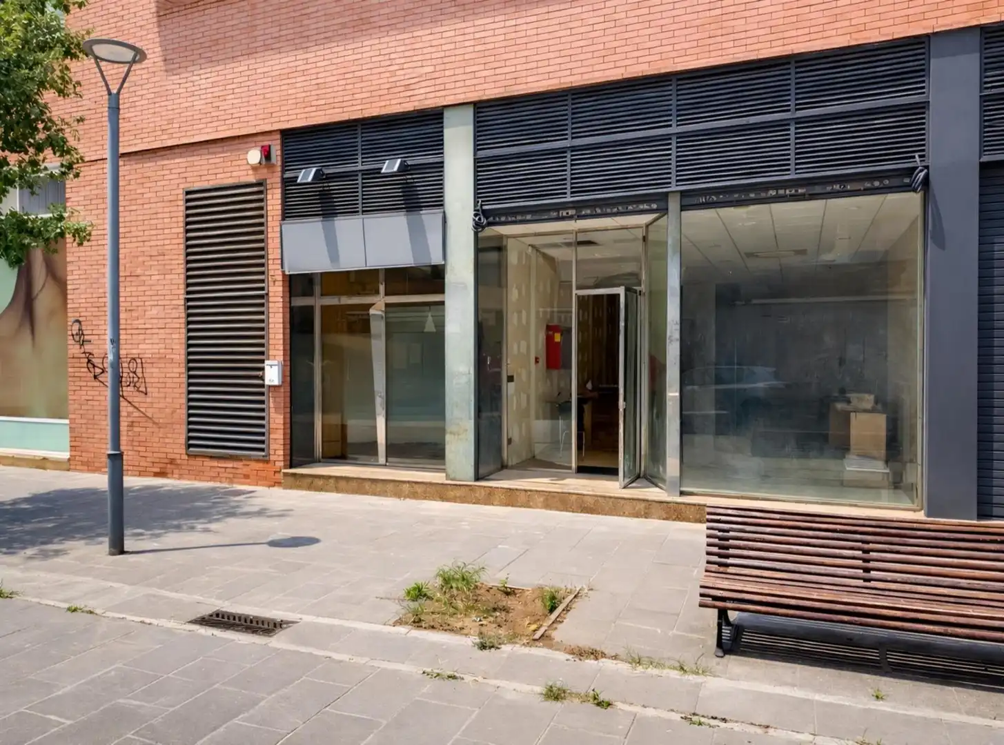 Locale commerciale in vendita a Pasaje d'Enric Fité I Sala