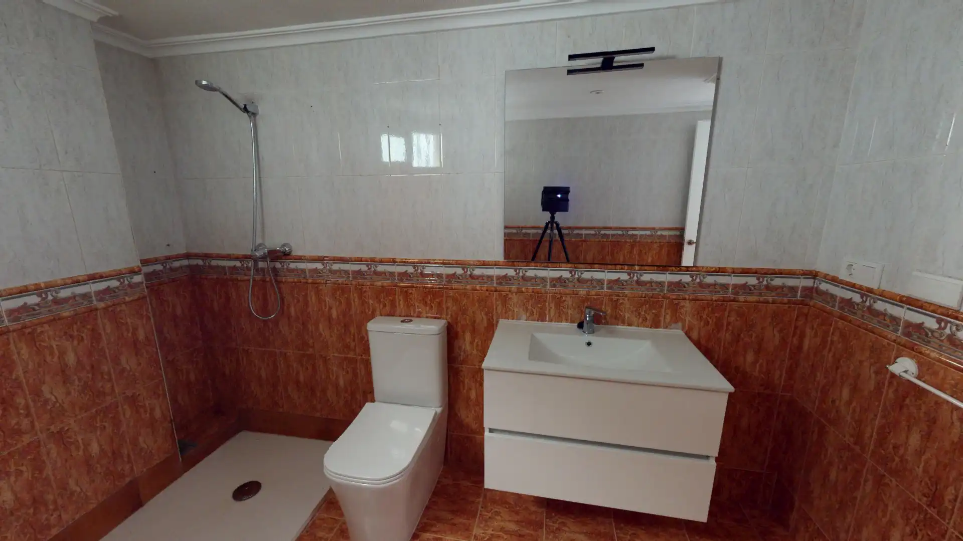 Bathroom of Flat for sale in Elche ciudad