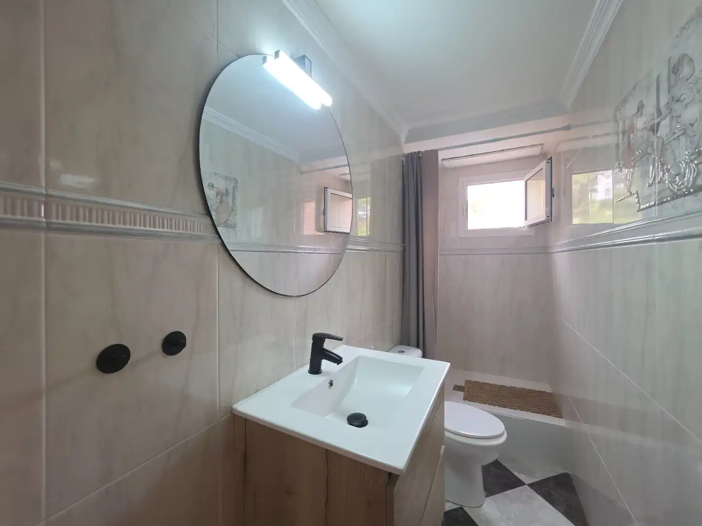 Wohnung mit Aufzug zum Verkauf in Avenida del Doctor Jiménez Díaz 12, imagen 19