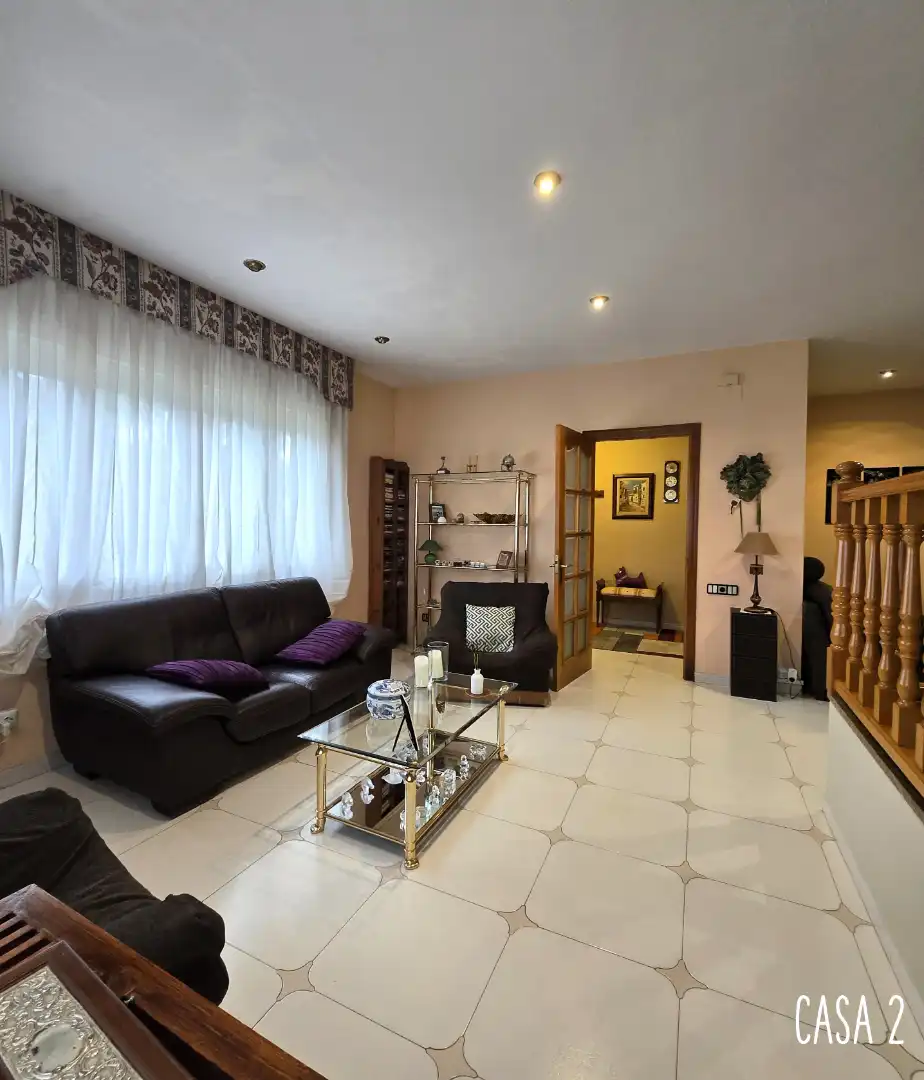 Sala d'estar de Casa adosada en venda en Tarragona amb Aire condicionat, Calefacció i Jardí privat