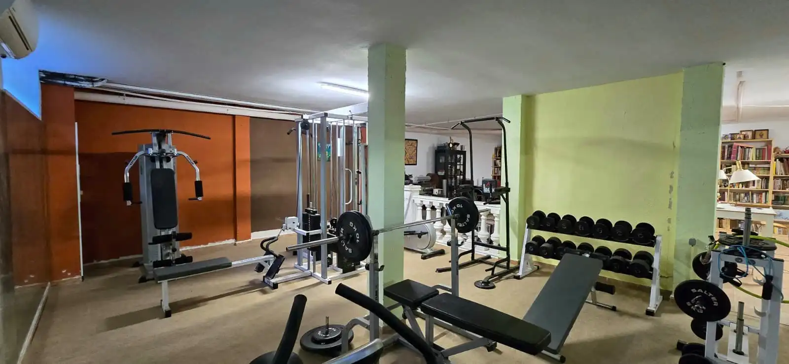 Detached homes for sale in L'Alfàs del Pi  with Air Conditioner, Terrace and Swimming Pool