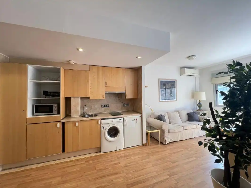 Study for rent in Calle de Serrano, Hispanoamérica - Bernabéu