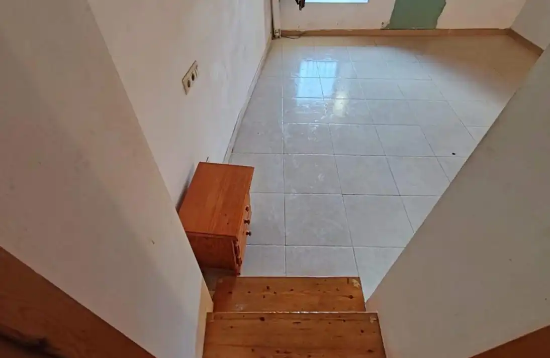 Casa adosada en venda en Cabanes (Girona) amb Balcó