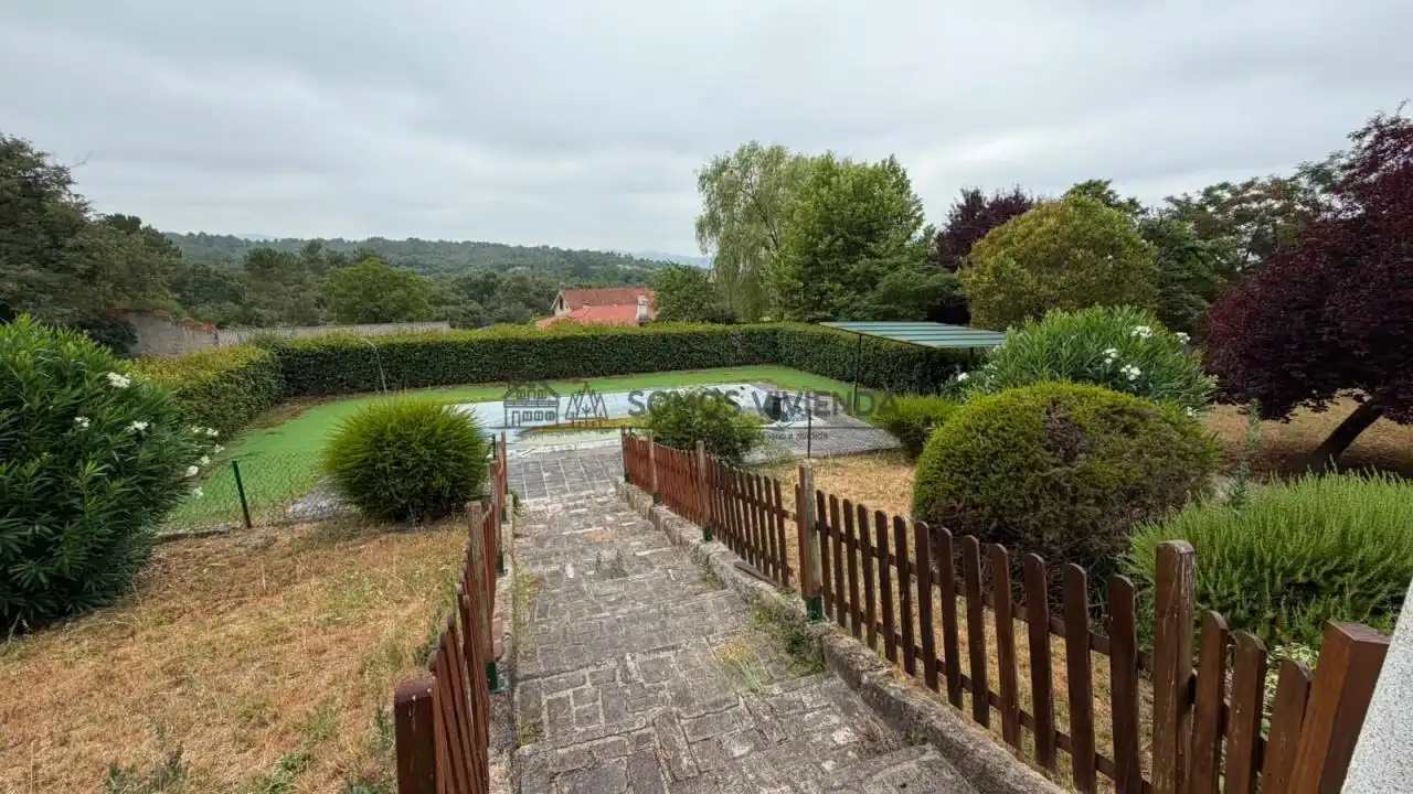 Casa o xalet en venda en O Pereiro de Aguiar  amb Calefacció, Jardí privat i Terrassa