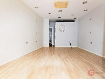 Local comercial en venda a Motril  ciudad