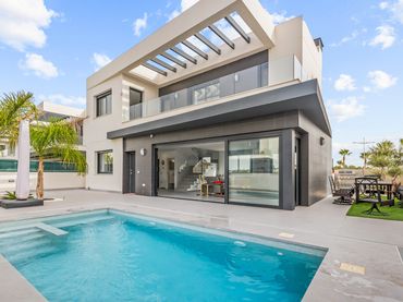 Maison avec balcon à vendre à Av. Antonio Pedrera Soler 25